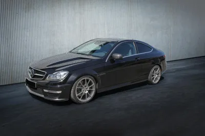 Mercedes-Benz - C